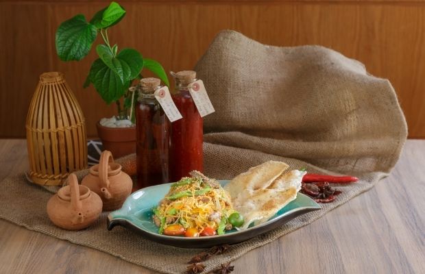 Green Papaya Salad in Spice Viet Hue Restaurant